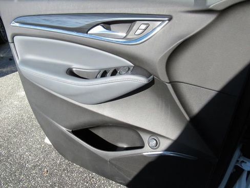 Used 2021 Buick Enclave Preferred image 24