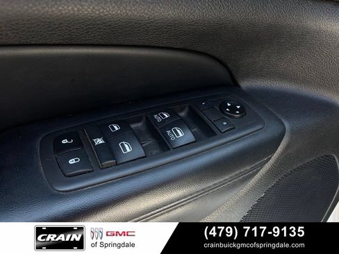 Used 2021 Jeep Grand Cherokee Laredo X AWD/4WD image 12