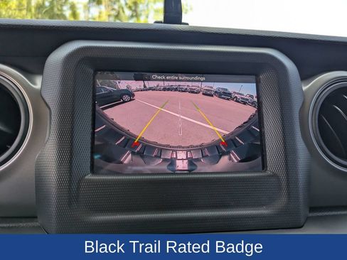 Used 2022 Jeep Wrangler Unlimited Sport AWD/4WD image 19