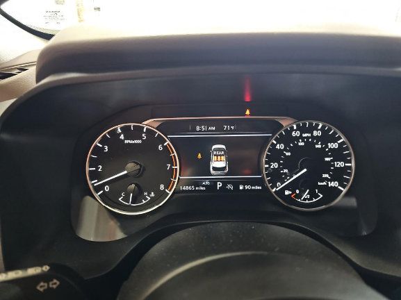 Used 2023 Nissan Rogue SV AWD/4WD image 9