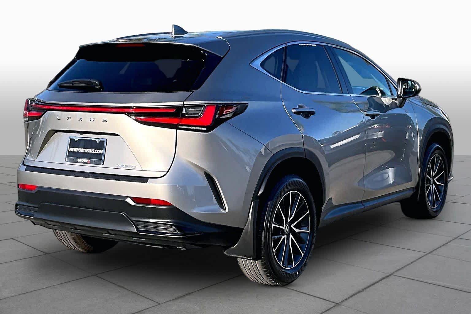 Certified 2024 Lexus NX 250 FWD image 12