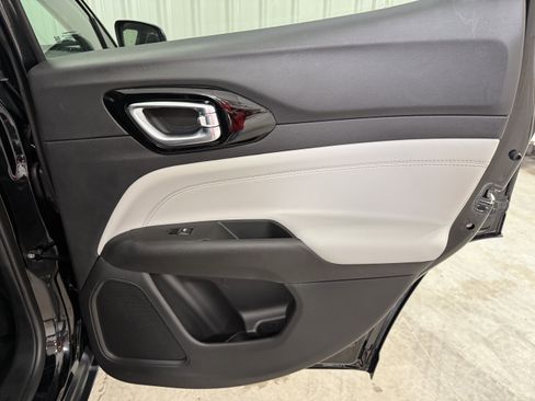 New 2026 Jeep Compass Limited AWD/4WD image 9