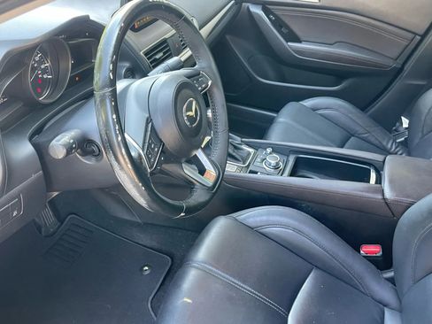 Used 2018 MAZDA MAZDA3 Touring image 16
