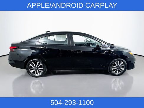 Used 2025 Nissan Versa SV image 4