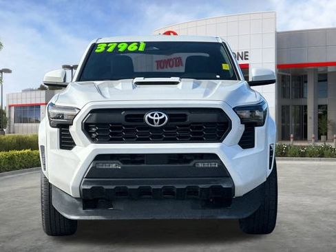 Used 2024 Toyota Tacoma TRD Sport image 10