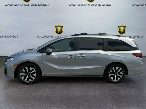 Used 2025 Honda Odyssey EX-L image 8