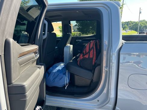 Used 2024 Chevrolet Silverado 1500 RST AWD/4WD image 10