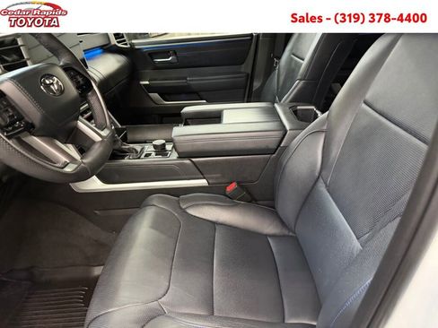 Certified 2024 Toyota Sequoia Platinum image 10