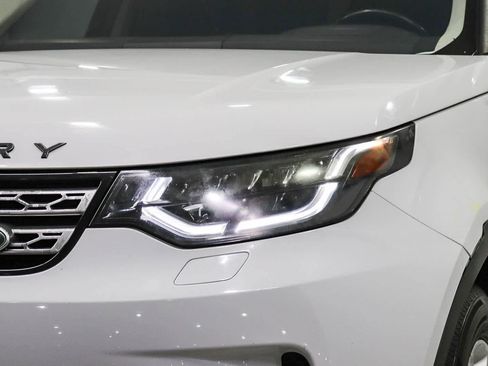 Used 2018 Land Rover Discovery HSE AWD/4WD image 7