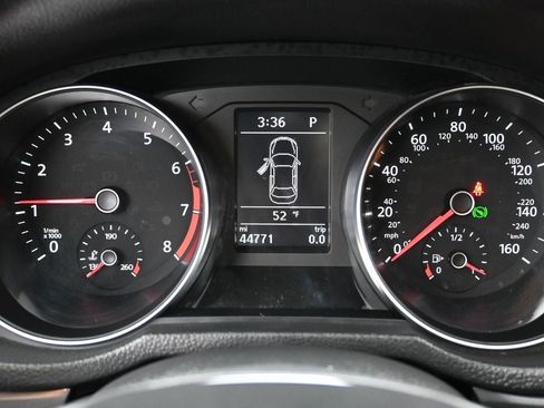 Used 2018 Volkswagen Passat 2.0T S image 20