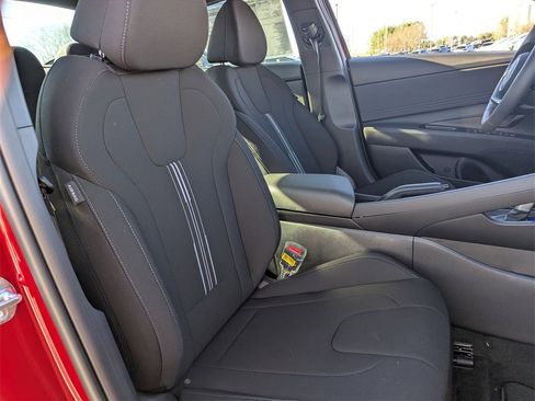 Certified 2026 Hyundai Elantra Sport image 22