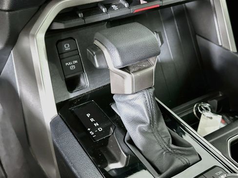 Used 2023 Toyota Tundra SR5 AWD/4WD image 23