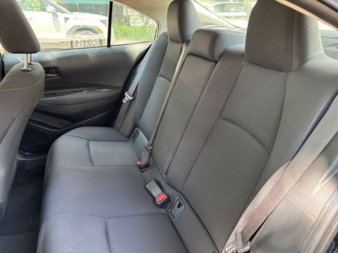Used 2025 Toyota Corolla LE FWD image 37