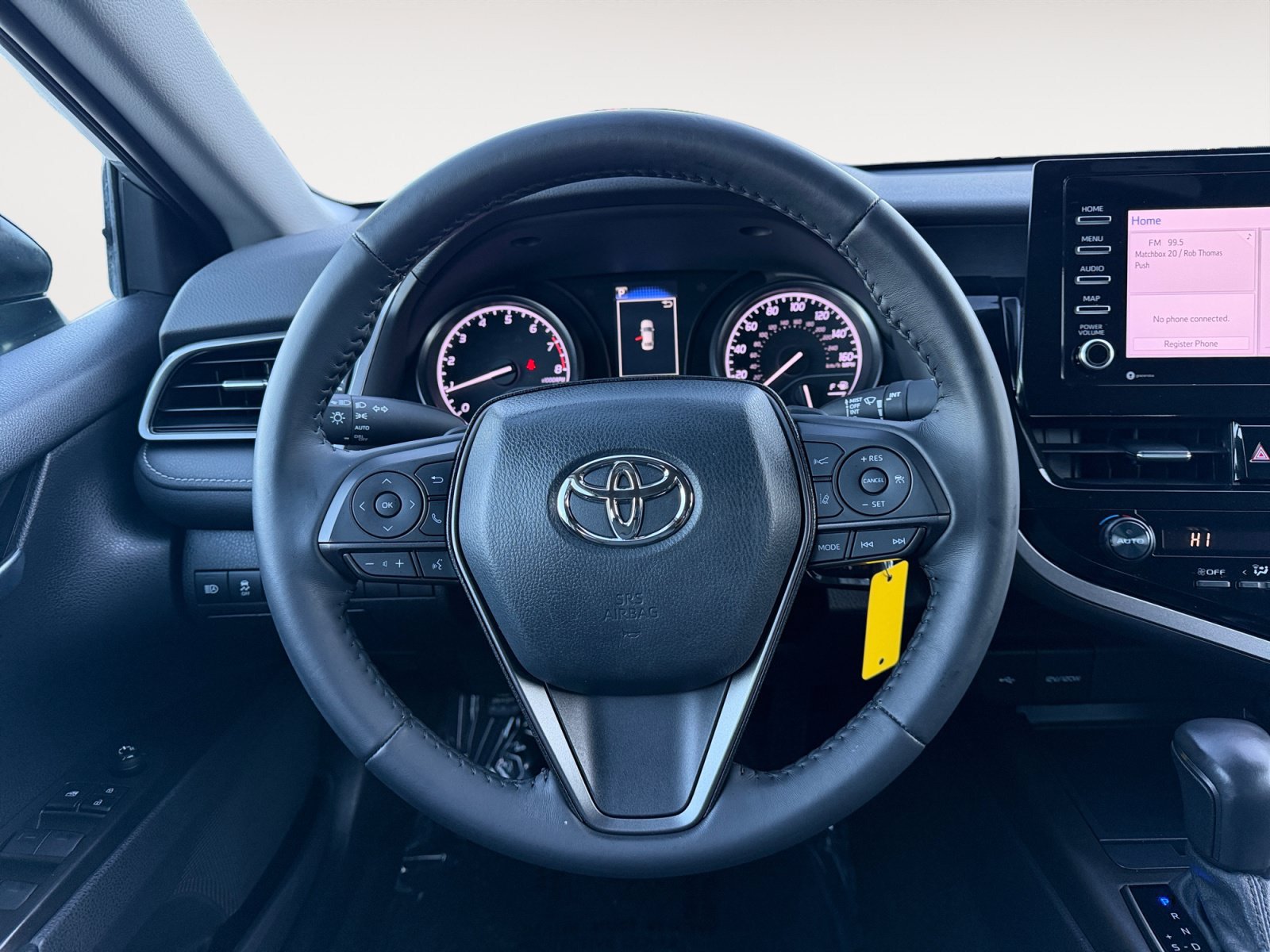 Used 2021 Toyota Camry SE w/ Carpet Mat Package (TMS) FWD image 12