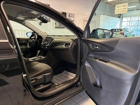 Used 2024 Chevrolet Equinox LT w/ LPO, Floor Liner Package image 29