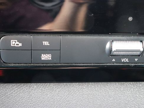 Used 2025 Mercedes-Benz Sprinter 2500 image 35