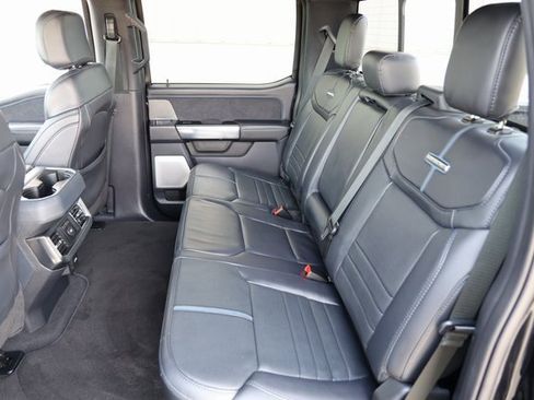 Used 2025 Ford F250 Platinum image 14