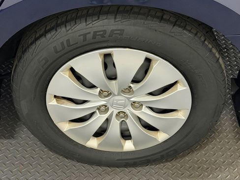 Used 2012 Honda Accord LX image 19