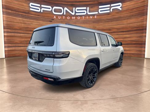 New 2026 Jeep Grand Wagoneer L Summit w/ Premium Group III AWD/4WD image 6