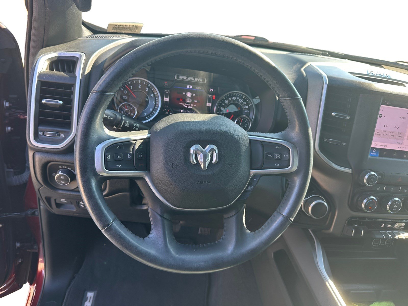 Used 2022 RAM 1500 Lone Star AWD/4WD image 13