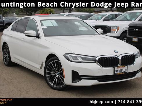 Used 2021 BMW 530e w/ Parking Assistance Package RWD image 1