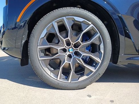 New 2026 BMW X7 xDrive40i image 5