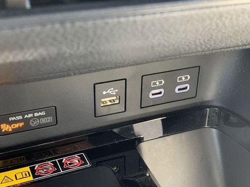 Used 2025 Toyota Camry XSE FWD image 27