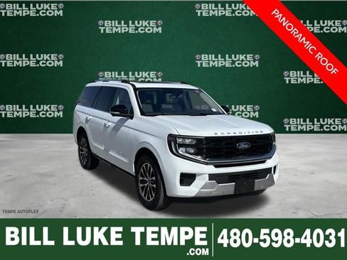 Used 2025 Ford Expedition Platinum AWD/4WD image 1