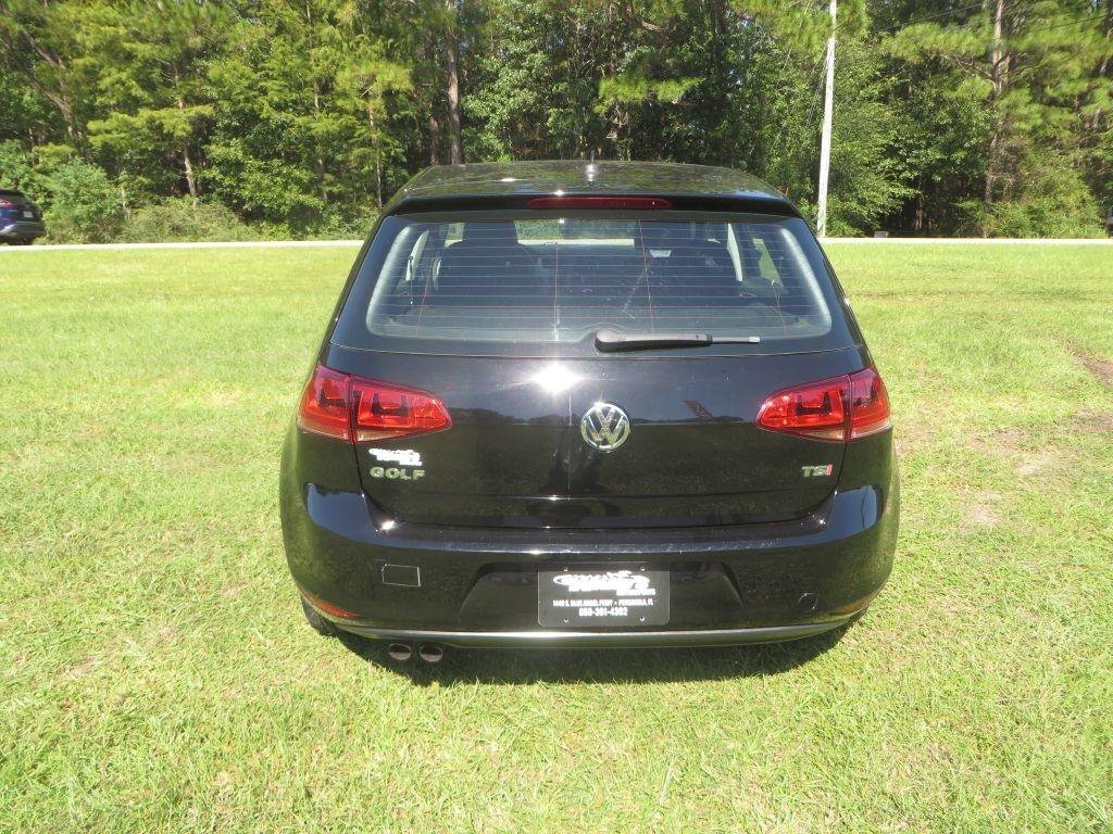 Used 2017 Volkswagen Golf S FWD image 7