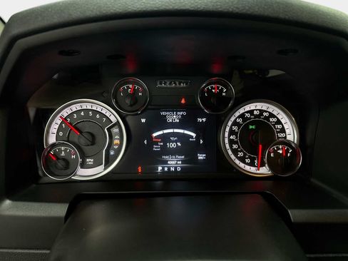 Used 2022 RAM 1500 Classic SLT w/ Electronics Group AWD/4WD image 10