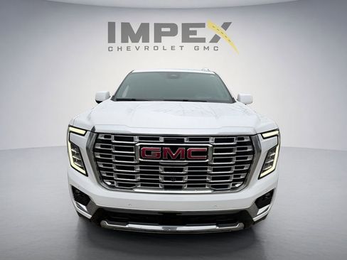 Used 2025 GMC Yukon XL Denali AWD/4WD image 2