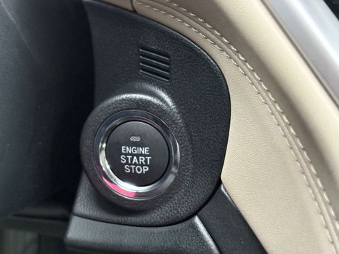 Certified 2022 Subaru Legacy Limited image 18