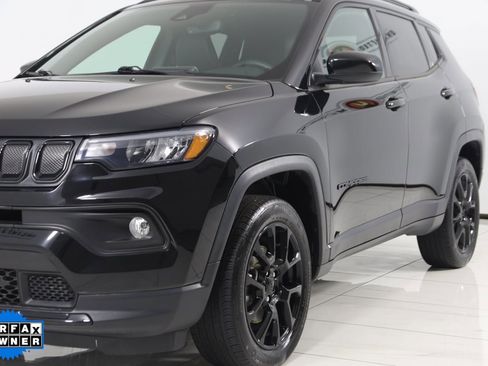 Used 2022 Jeep Compass Altitude w/ Convenience Group image 49