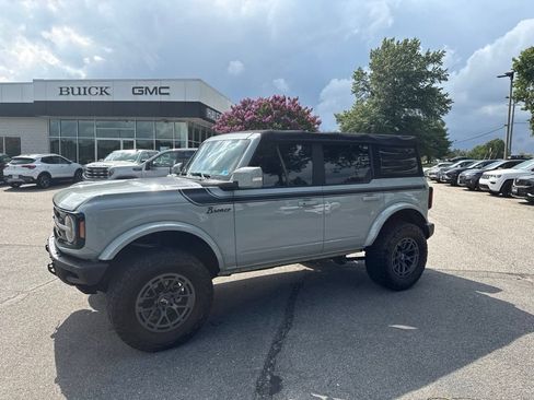 Used 2021 Ford Bronco Outer Banks AWD/4WD image 7