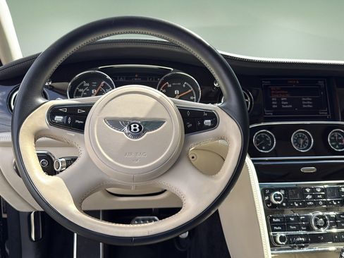 Used 2013 Bentley Mulsanne RWD image 41