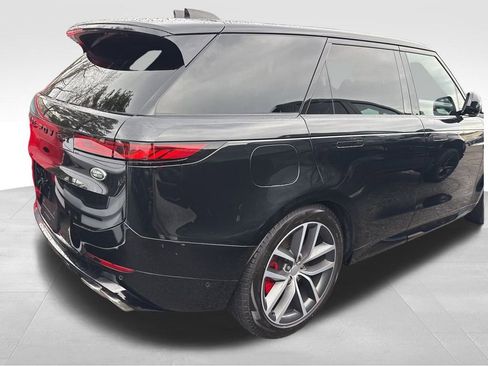 Used 2023 Land Rover Range Rover Sport First Edition image 9