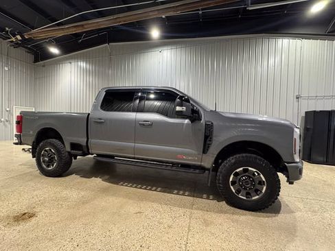 Used 2024 Ford F350 Lariat w/ Lariat Ultimate Package AWD/4WD image 5