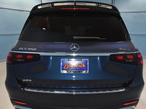 Certified 2025 Mercedes-Benz GLS 450 4MATIC image 26