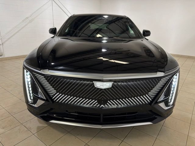 Used 2024 Cadillac Lyriq Luxury RWD image 9