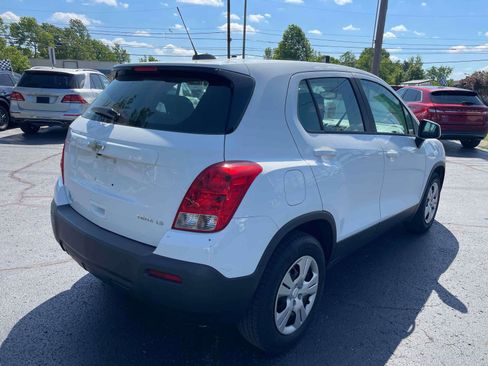 Used 2016 Chevrolet Trax LS FWD image 4