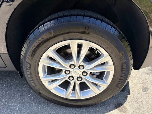 Used 2024 Cadillac XT5 Luxury AWD/4WD image 14