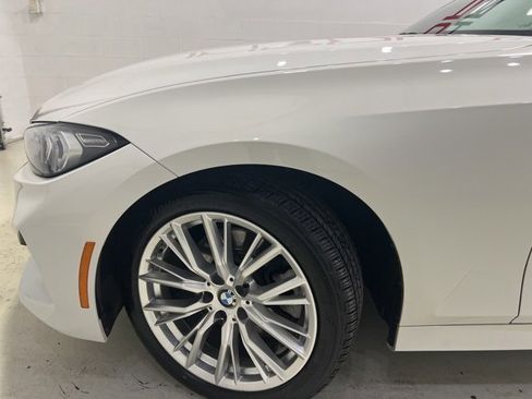 Used 2023 BMW 330i xDrive 330i xDrive w/ Driving Assistance Package image 12