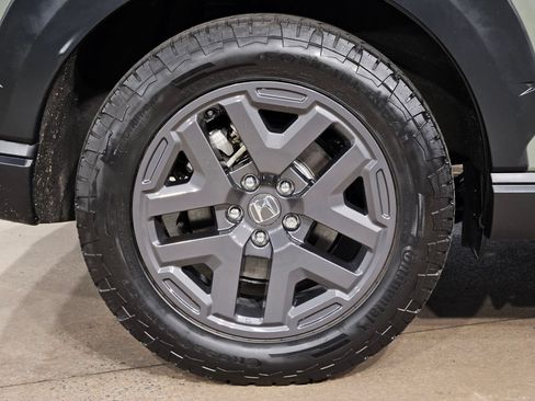 Used 2026 Honda CR-V TrailSport image 17