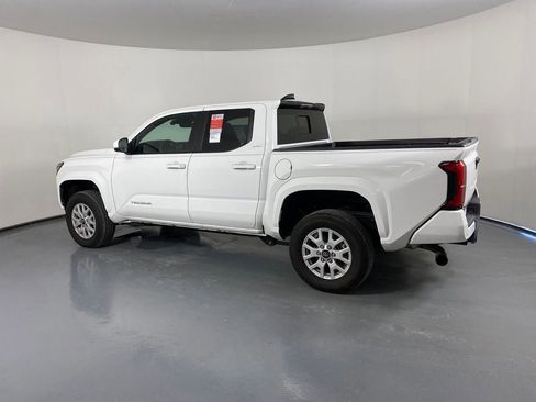 New 2024 Toyota Tacoma SR5 w/ SR5 Upgrade Package image 6