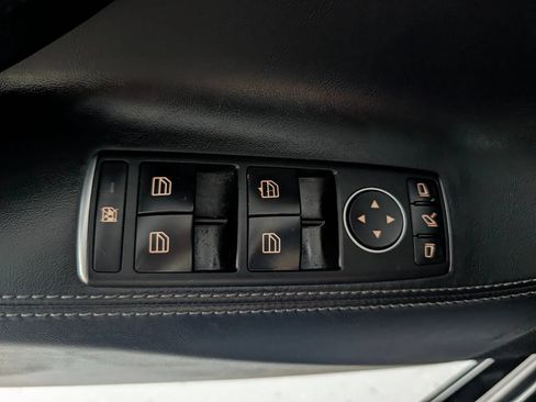 Used 2018 Tesla Model S 75D AWD/4WD image 38