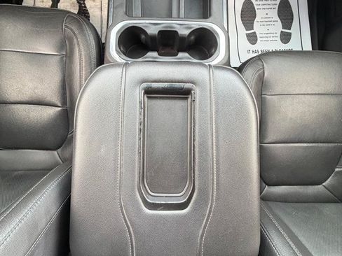 Used 2019 GMC Sierra 1500 SLT w/ SLT Premium Plus Package AWD/4WD image 24