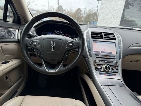Used 2020 Lincoln MKZ Reserve w/ Elements Package image 9