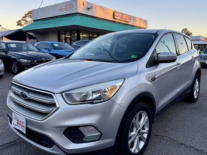 Used 2019 Ford Escape SE