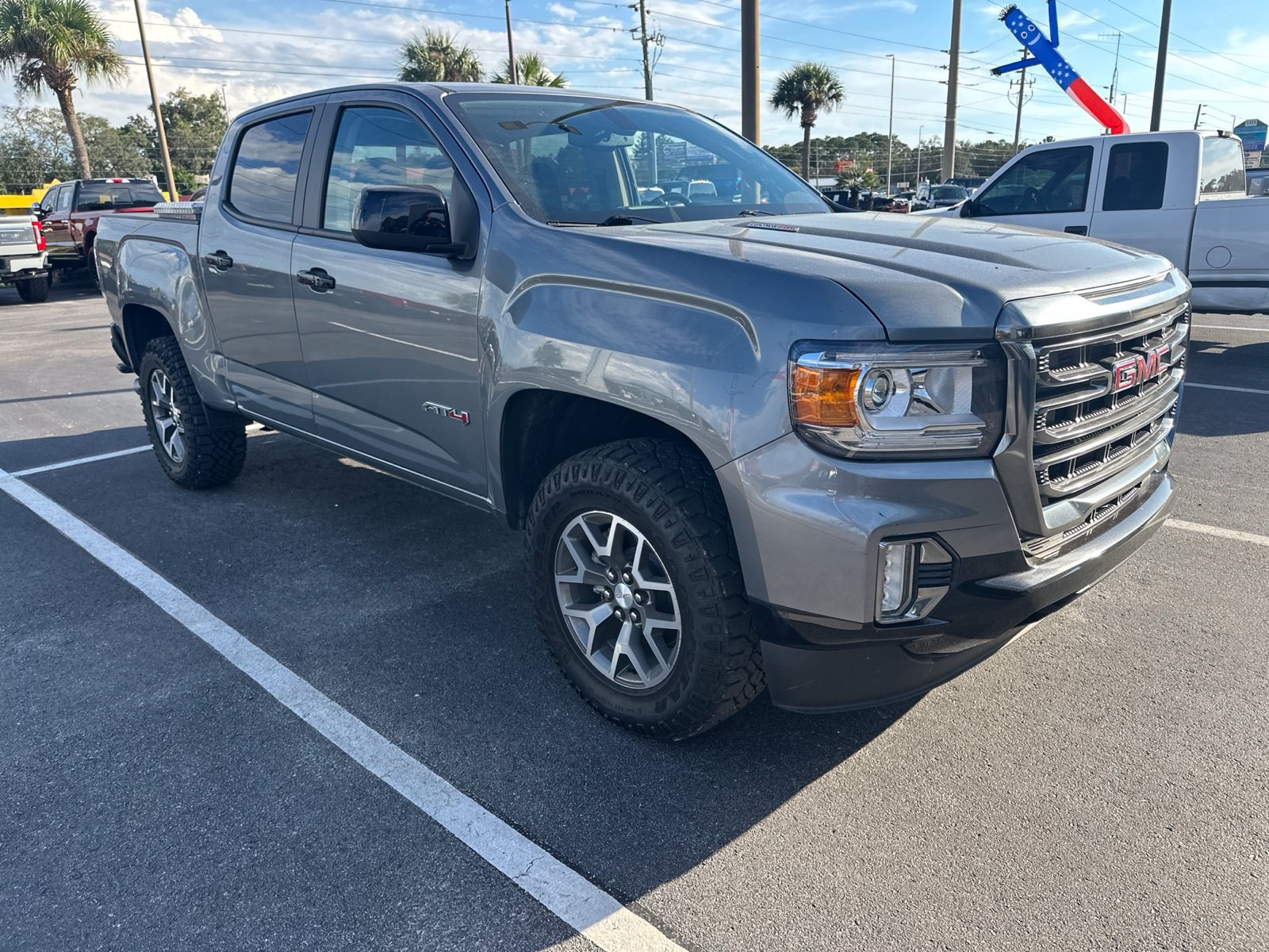 Used 2022 GMC Canyon AT4 w/ Trailering Package AWD/4WD image 1