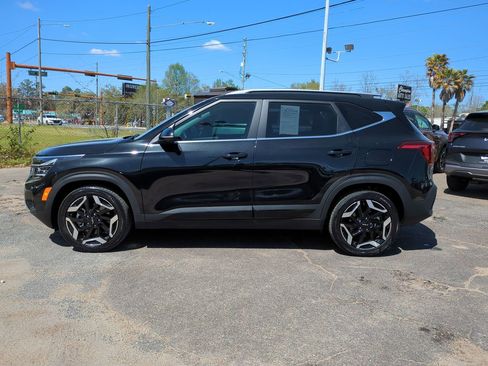 Certified 2024 Kia Seltos SX w/ SX Sunroof Package image 8